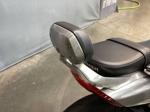 2022 Triumph Rocket 3 GT Silver Ice &amp; S