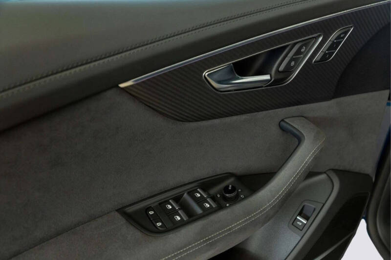 2025 Audi RS Q8 performance 4.0T quattro