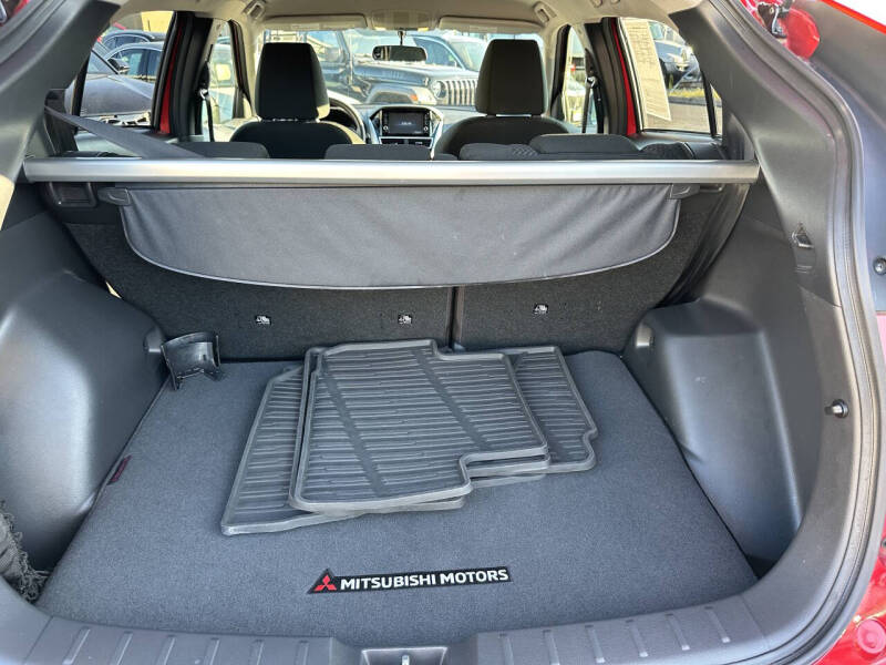 2020 Mitsubishi Eclipse Cross ES