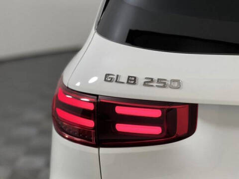 2025 Mercedes-Benz GLB GLB 250