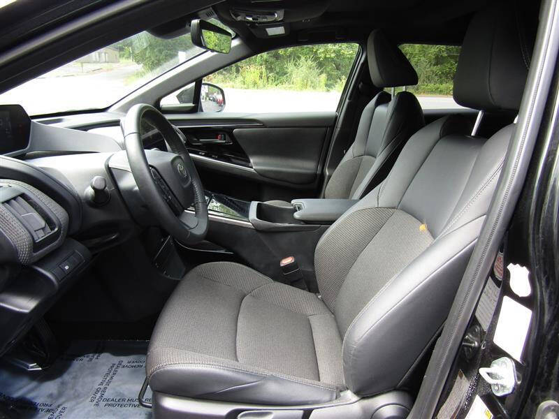 2023 Toyota bZ4X XLE