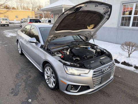 2019 Audi A4 quattro Premium Plus 45 TFSI