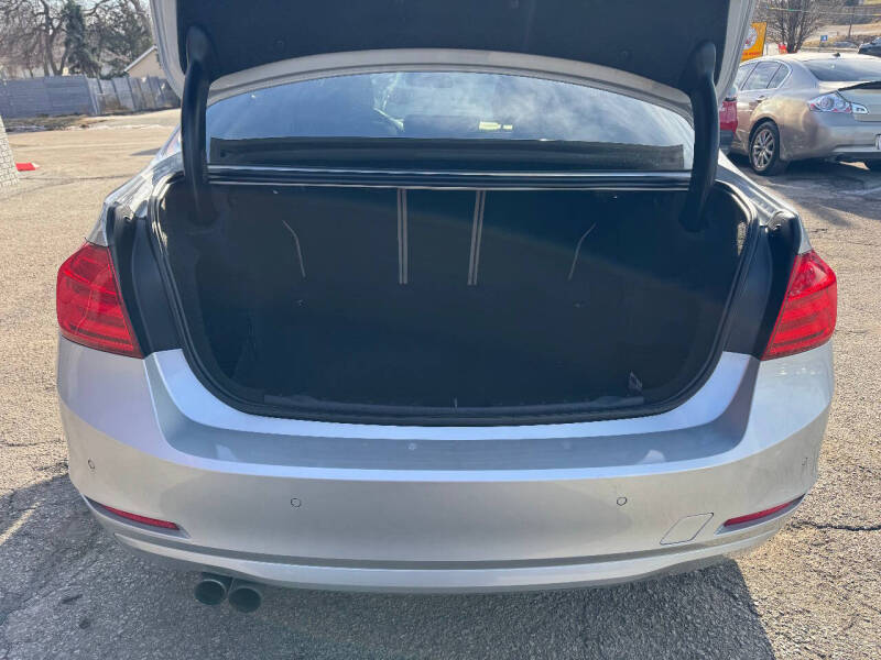 2015 BMW 3 Series 328i xDrive