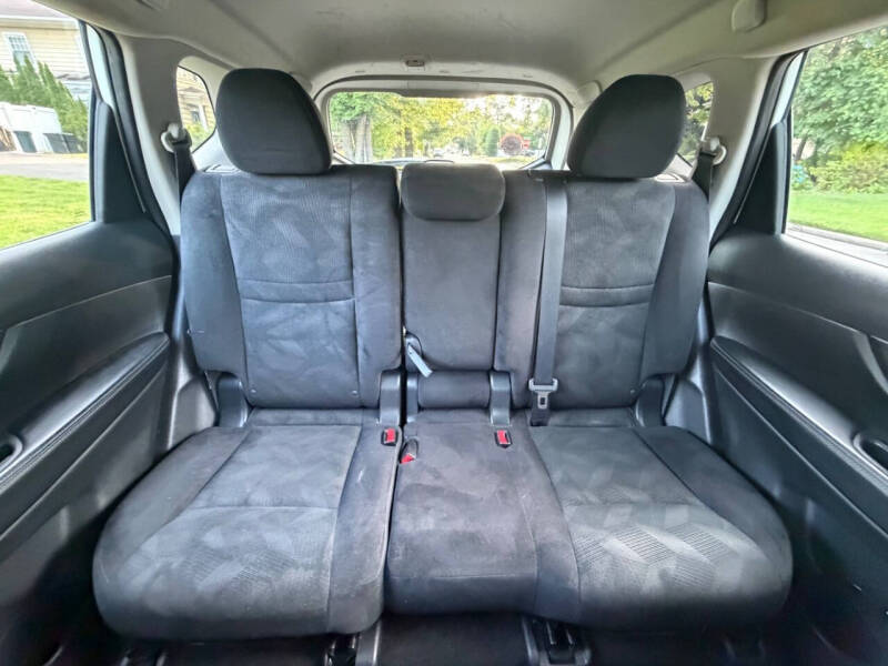 2014 Nissan Rogue S