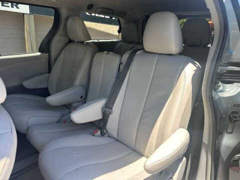 2014 Toyota Sienna