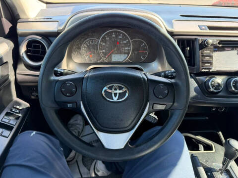 2016 Toyota RAV4 LE