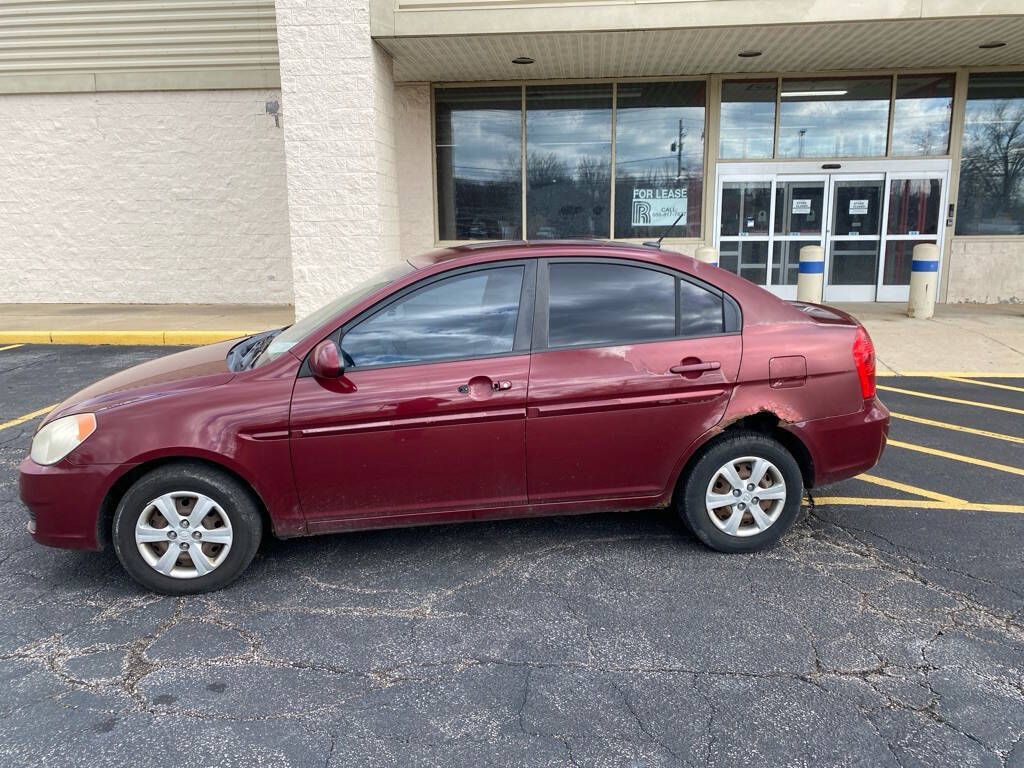 Dk. Red 2009 Hyundai ACCENT GLS GLS 4dr Sedan 4A 2