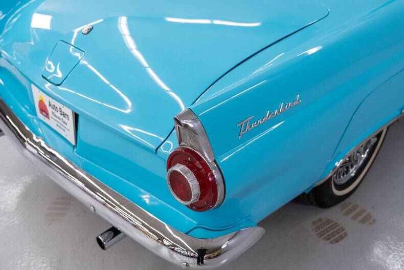 1956 Ford Thunderbird
