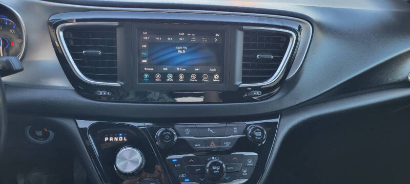 2019 Chrysler Pacifica Touring Plus