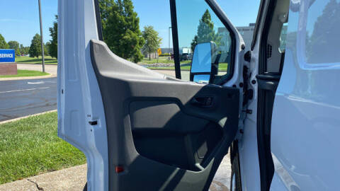2023 Ford E-Transit 350