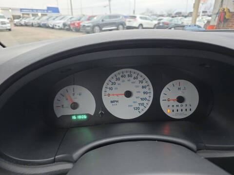 2005 Chrysler Town and Country