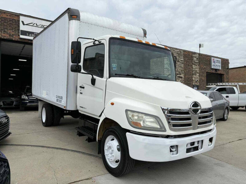 2007 Hino 165