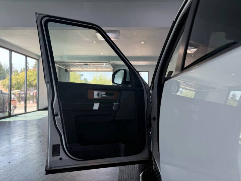 2016 Land Rover LR4 HSE