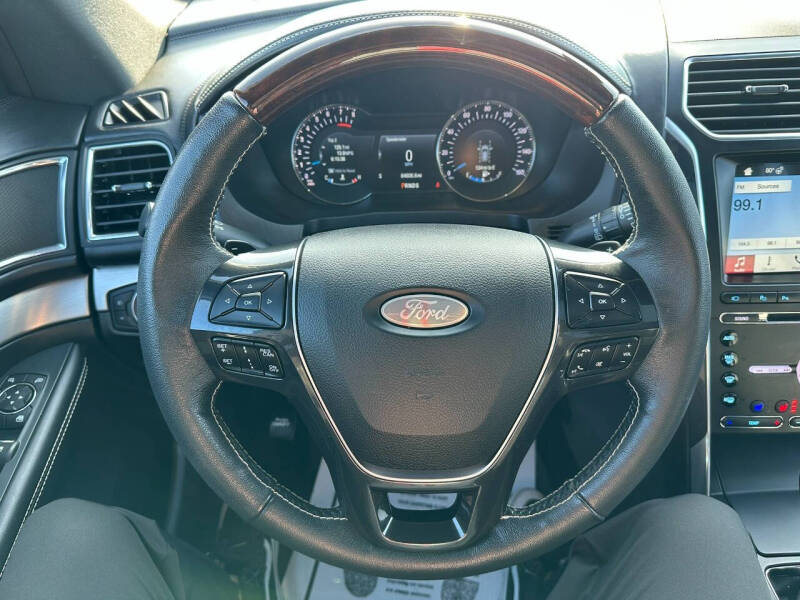 2018 Ford Explorer Platinum