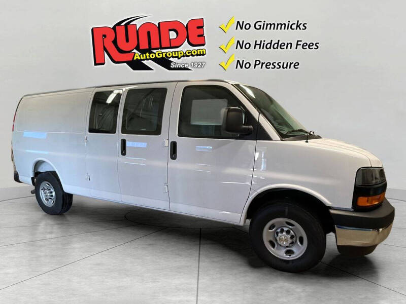 2026 Chevrolet Express 3500