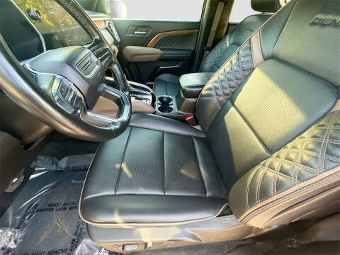 2023 GMC Canyon Denali