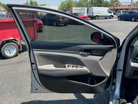 2019 Hyundai Elantra