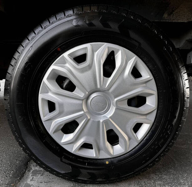 2023 Ford Transit 250