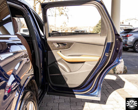 2021 Audi Q7 quattro Premium Plus 45 TFSI