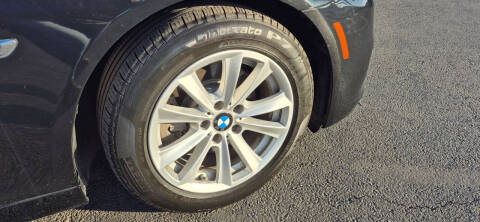 2016 BMW 5 Series 528i