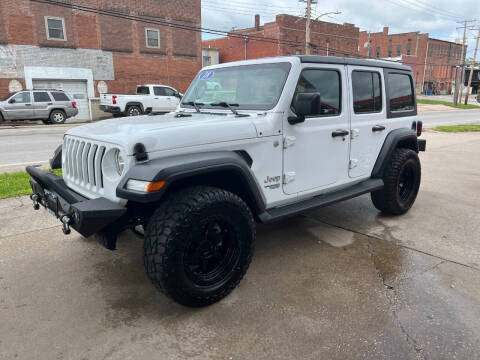 2018 Jeep Wrangler Unlimited for sale at River City Auto Center LLC in Chester IL