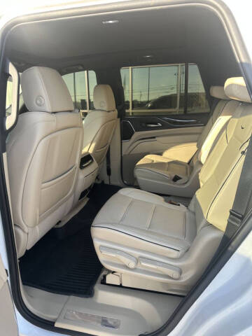 2023 Cadillac Escalade Premium Luxury