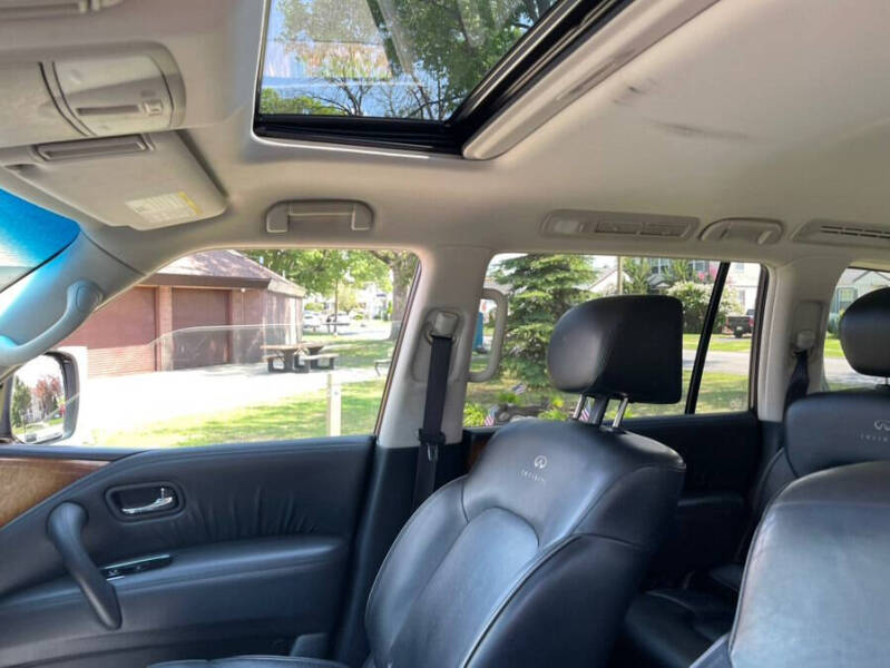 2012 Infiniti QX56