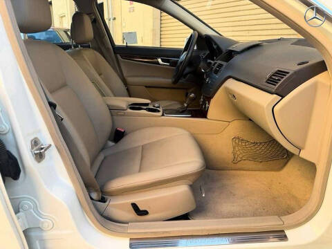 2010 Mercedes-Benz C-Class