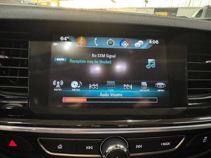 2018 Buick Regal TourX Essence