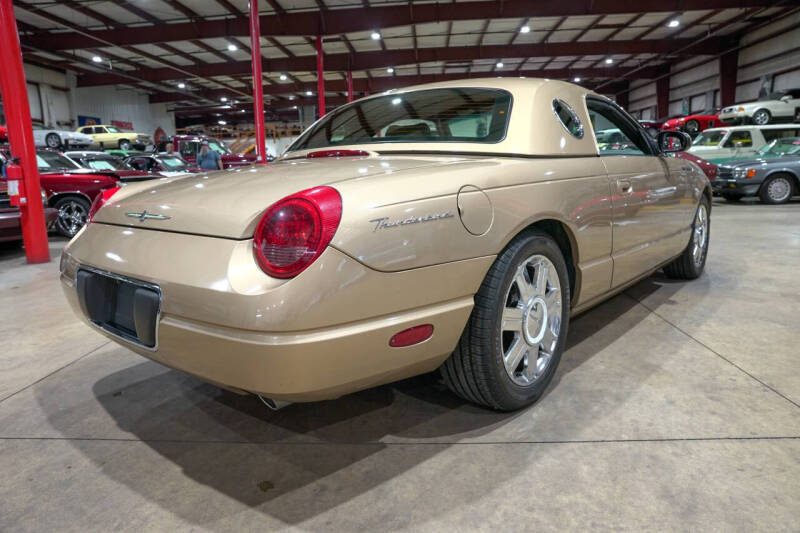 2005 Ford Thunderbird Deluxe