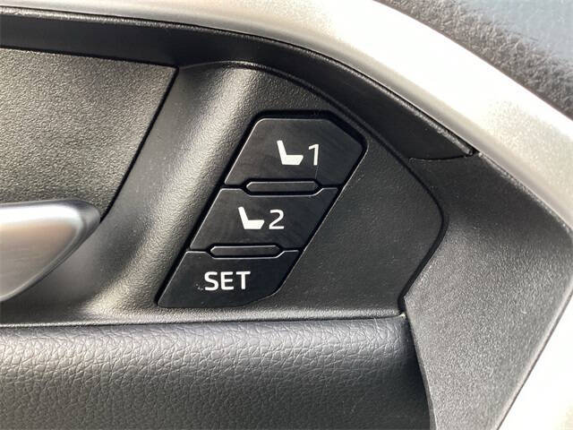 2023 Toyota RAV4 Limited