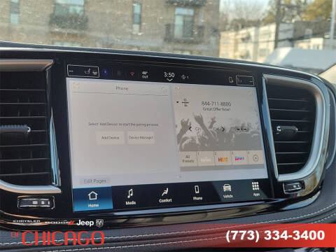 2026 Chrysler Pacifica Select