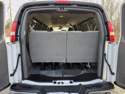 2023 Chevrolet Express LT 3500