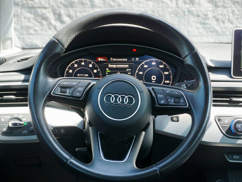 2017 Audi A4 2.0T quattro Premium Plus