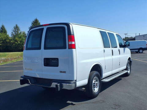 2023 GMC Savana 2500