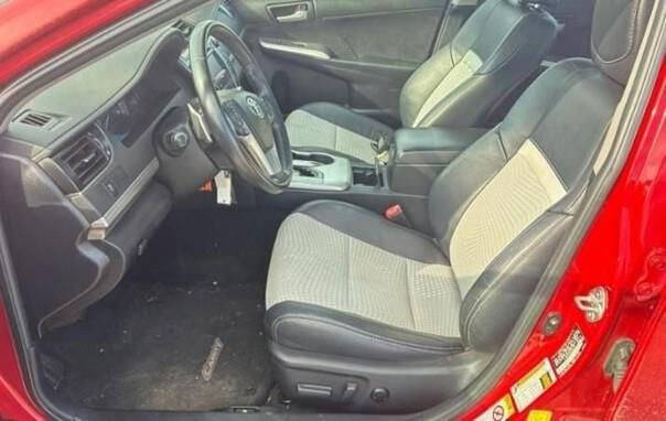 2012 Toyota Camry SE