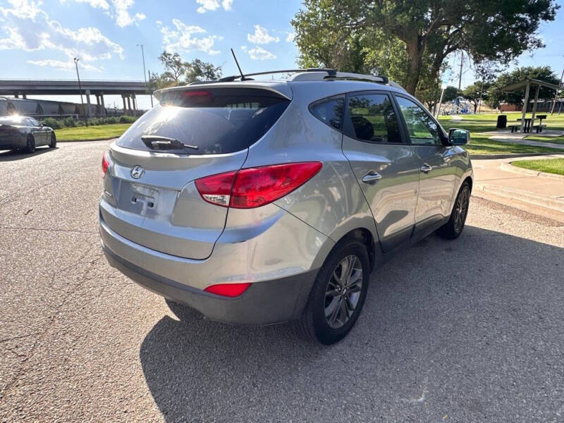 2015 Hyundai Tucson SE