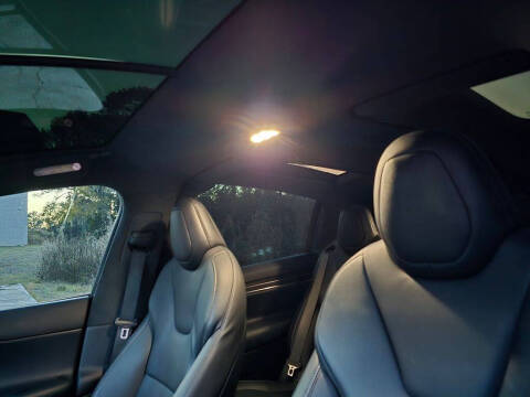 2022 Tesla Model X Plaid