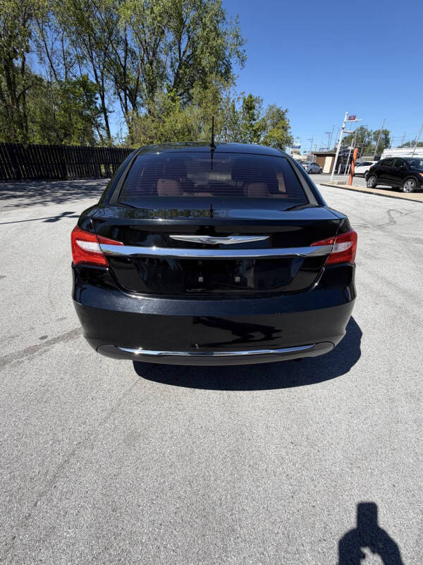 2012 Chrysler 200 Touring