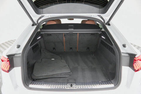 2023 Audi Q8 quattro Premium Plus 55 TFSI