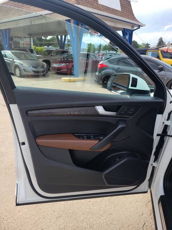 2018 Audi Q5 2.0T quattro Premium Plus