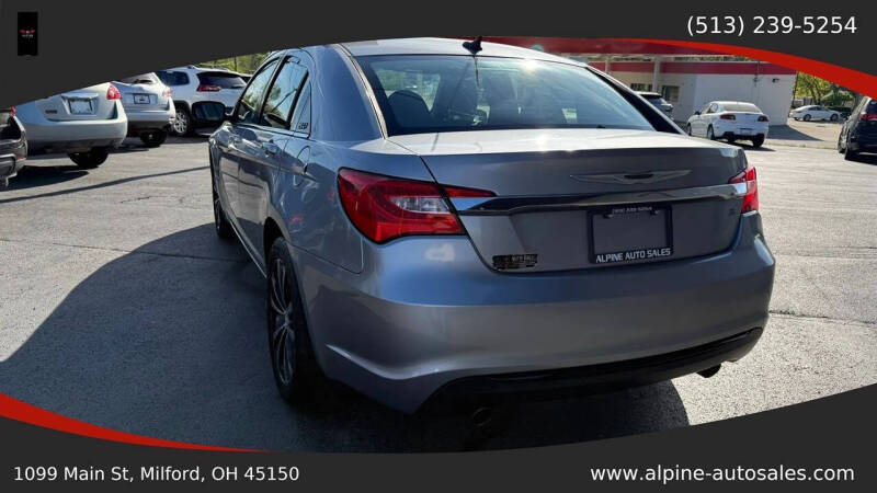 2013 Chrysler 200 Touring
