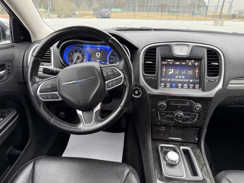 2019 Chrysler 300 Limited