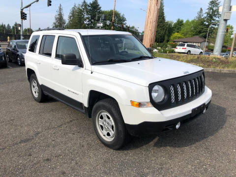 2014 Jeep Patriot for sale at KARMA AUTO SALES in Federal Way WA