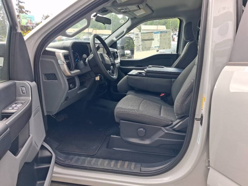 2025 Ford F-250 Super Duty XL - Photo 26