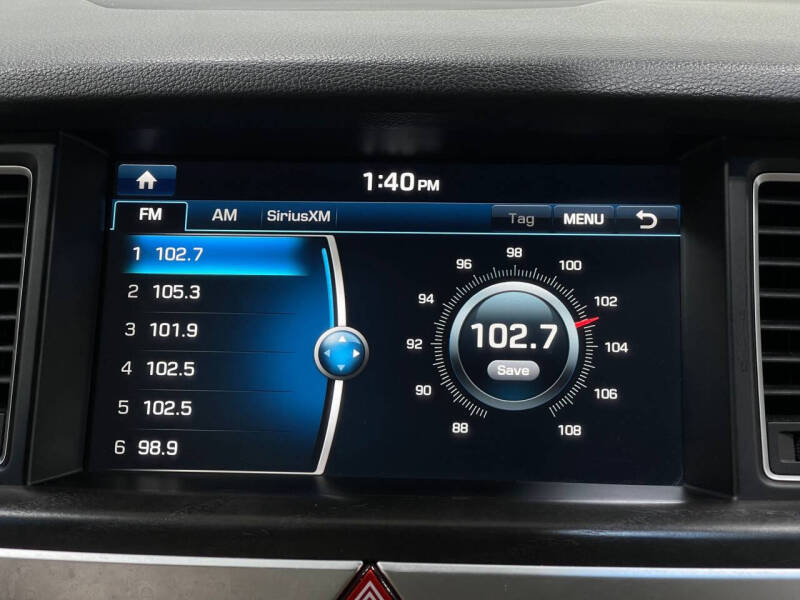 2017 Genesis G80
