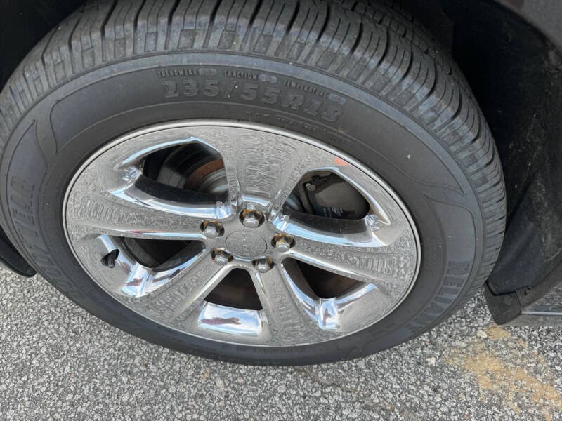 2013 Dodge Charger SXT