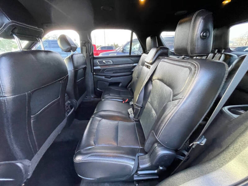 2017 Ford Explorer Limited