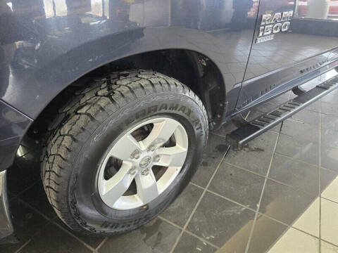2021 RAM 1500 Classic SLT