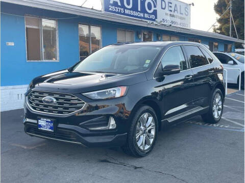 2022 Ford Edge Titanium